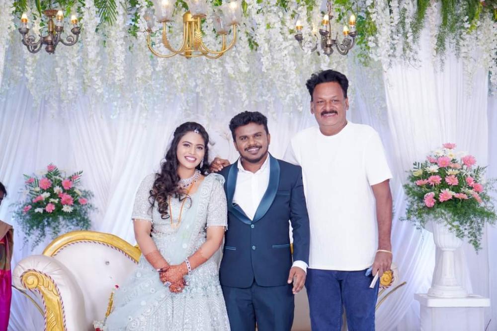 siren-movie-director-anthony-bhagyaraj-wedding-engagement-photos